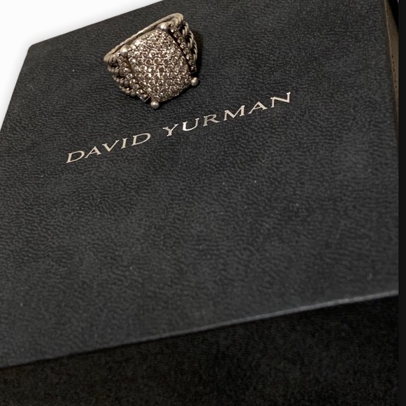 David Yurman Wheaton® Ring with Diamonds - Picture 10 of 10